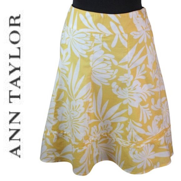 Ann Taylor Dresses & Skirts - Ann Taylor Yellow Fit & Flare Skirt w/ White Floral/Leaf Pattern, Size 4